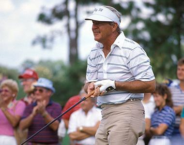 Arnold-Palmer-playing-in-Classic-Tee-Shot-II