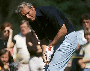 Arnold-Palmer-putting-in-Classic
